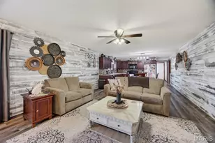 22762 Post Oak Ln, Lebanon, MO 65536 - Photo 13