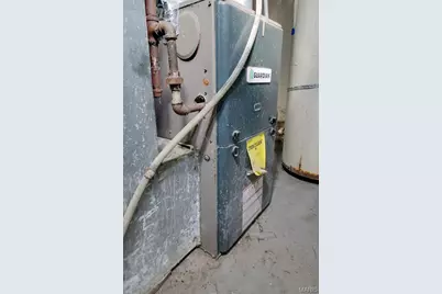 9984 Duke Drive, Moline Acres, MO 63136 - Photo 19