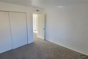 12435 Sea Ln Dr, Florissant, MO 63033 - Photo 13