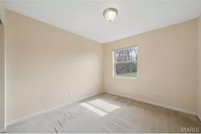 1426 Willow Brook Cove, Saint Louis, MO 63146 - Photo 17