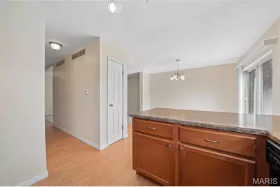 1426 Willow Brook Cove, Saint Louis, MO 63146 - Photo 13
