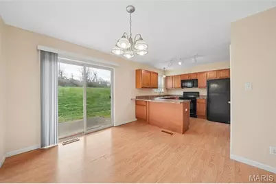 1426 Willow Brook Cove, Saint Louis, MO 63146 - Photo 9