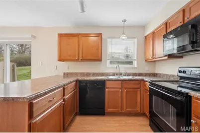 1426 Willow Brook Cove, Saint Louis, MO 63146 - Photo 11