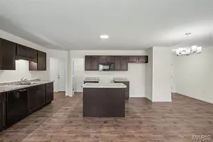 204 Cynthia Dr, Truesdale, MO 63380 - Photo 5