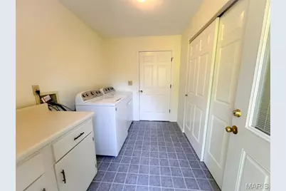 9923 Regalton Court, Unincorporated, MO 63123 - Photo 27