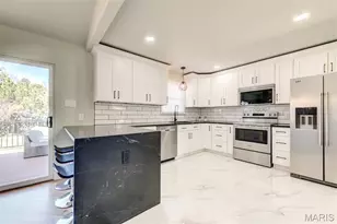 4717 Langwood Ct, Saint Louis, MO 63129 - Photo 17