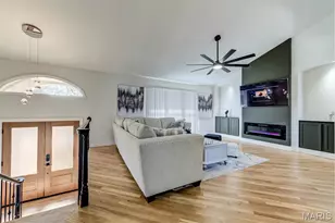 4717 Langwood Ct, Saint Louis, MO 63129 - Photo 5