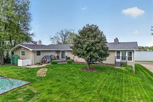 8 Guyenne Dr, Lake Saint Louis, MO 63367 - Photo 31