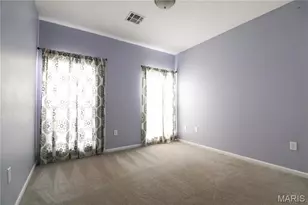 37 Kassebaum Ln, Saint Louis, MO 63129 - Photo 13