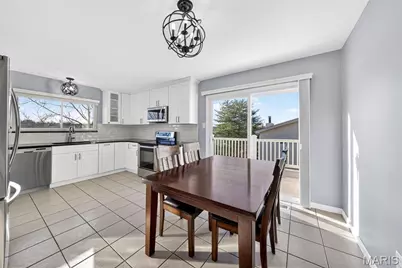 5646 Dove Meadow Lane, Saint Louis, MO 63129 - Photo 11