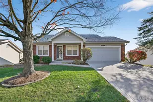 5646 Dove Mdw Ln, Saint Louis, MO 63129 - Photo 3