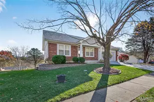 5646 Dove Mdw Ln, Saint Louis, MO 63129 - Photo 5