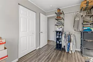 13552 E Sunrise Lake Dr, De Soto, MO 63020 - Photo 19