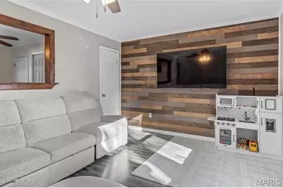 13552 E Sunrise Lake Drive, De Soto, MO 63020 - Photo 11