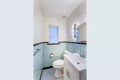 8124-8130 Roxburgh Drive #1E, 1W, 2E, 2W, Saint Louis, MO 63105 - Photo 17