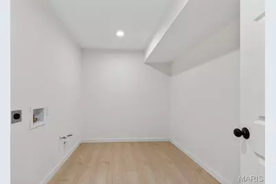 4140 Burgen Avenue, Saint Louis, MO 63116 - Photo 63