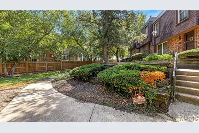 13453 Coliseum Drive #E, Chesterfield, MO 63017 - Photo 3