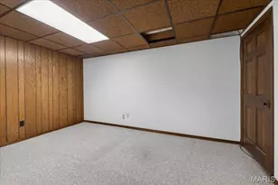 9448 Firebush Dr, Saint Louis, MO 63126 - Photo 37