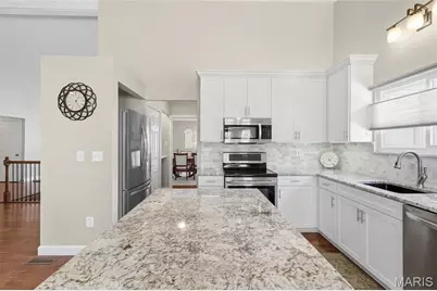 1482 Asterwood Court, Chesterfield, MO 63017 - Photo 15