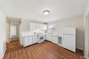 4451 Rhine Dr, Florissant, MO 63033 - Photo 15