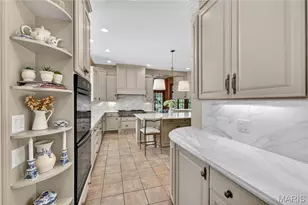 25 Fair Oaks Dr, Saint Louis, MO 63124 - Photo 25