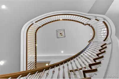 25 Fair Oaks Drive, Saint Louis, MO 63124 - Photo 11