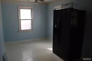 1501 Akron Dr, Saint Louis, MO 63137 - Photo 5