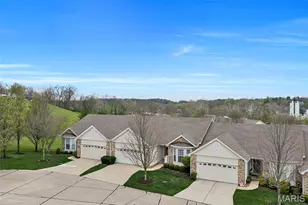 12 N Trumbull Cir, Saint Charles, MO 63301 - Photo 35