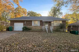 1100 Ashford Dr, Saint Louis, MO 63137 - Photo 1