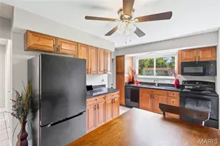 1170 Verlene Dr, Florissant, MO 63031 - Photo 3