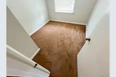 10449 Bellefontaine Road, Saint Louis, MO 63137 - Photo 7