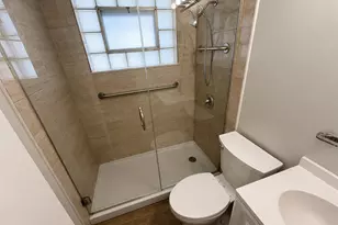 10449 Bellefontaine Rd, Saint Louis, MO 63137 - Photo 5