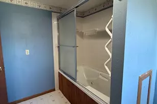 718 N Sturgeon St, Montgomery City, MO 63361 - Photo 25