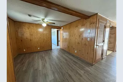 718 N Sturgeon Street, Montgomery City, MO 63361 - Photo 7