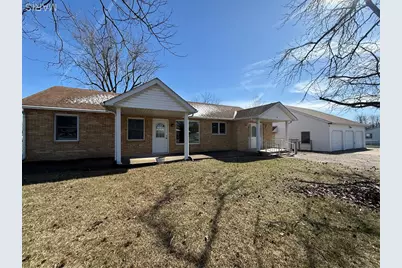 718 N Sturgeon Street, Montgomery City, MO 63361 - Photo 1