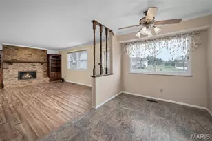 9542 General Lee Dr, Saint Louis, MO 63126 - Photo 11