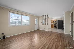 9542 General Lee Dr, Saint Louis, MO 63126 - Photo 15