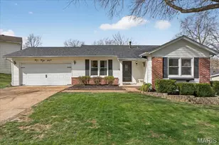 947 Bellestri Dr, Ballwin, MO 63021 - Photo 1