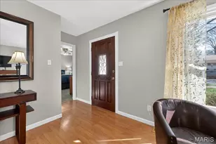 947 Bellestri Dr, Ballwin, MO 63021 - Photo 3