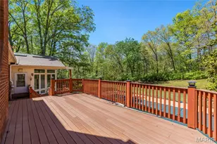16 Williamsburg Rd, Creve Coeur, MO 63141 - Photo 41