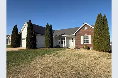 733 Pecan Hill Drive, Saint Charles, MO 63304 - Photo 3