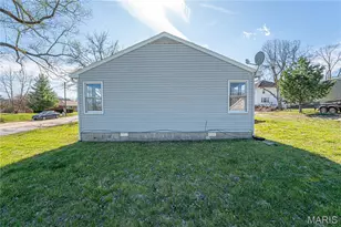 120 S 18th St, Louisiana, MO 63353 - Photo 21