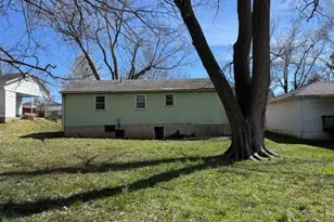 527 John St, Jackson, MO 63755 - Photo 3