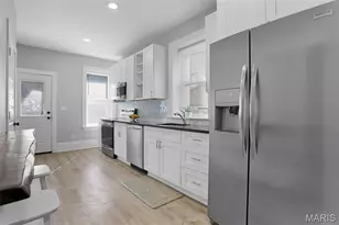 4212 Castleman Ave, Saint Louis, MO 63110 - Photo 15