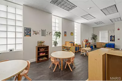 8212 Alabama Avenue, Saint Louis, MO 63111 - Photo 13