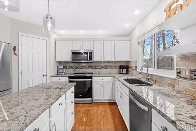 9 W Hampton Court, Foristell, MO 63348 - Photo 17