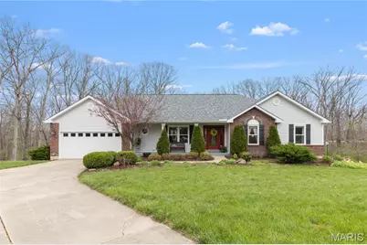 9 W Hampton Court, Foristell, MO 63348 - Photo 1