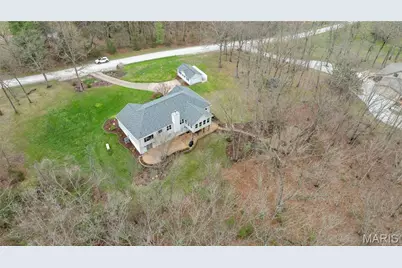9 W Hampton Court, Foristell, MO 63348 - Photo 45