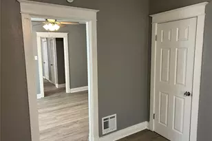 919 S Boyle Ave, Saint Louis, MO 63110 - Photo 23