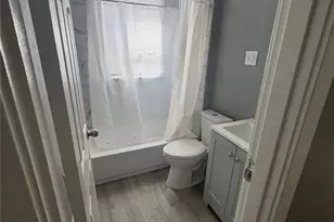 919 S Boyle Ave, Saint Louis, MO 63110 - Photo 9